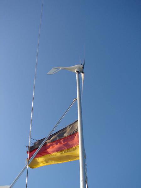 20_03_06 062.jpg - Der neue (gebrauchte) Windgenerator.